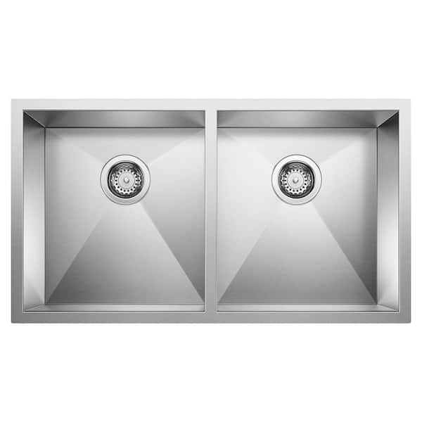 Blanco QUATRUS R0 32 in. Undermount Double Bowl 18-Gauge Stainless Steel Kitchen Sink