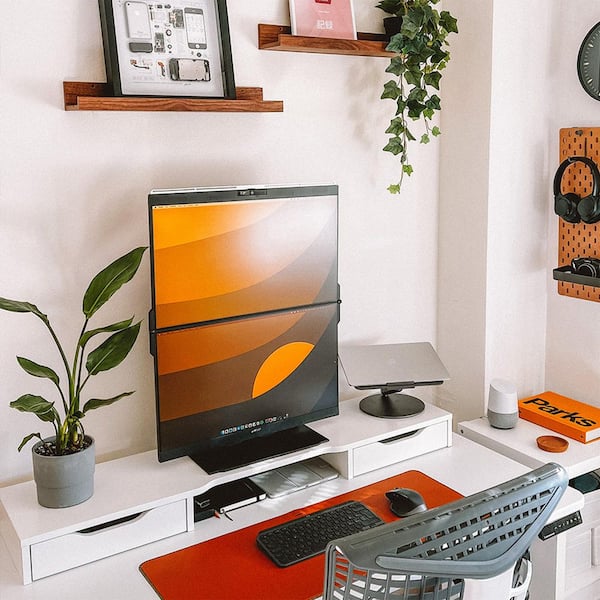 Mobile Pixels Geminos X 1440p 24-In. Dual-Screen Desktop Monitor