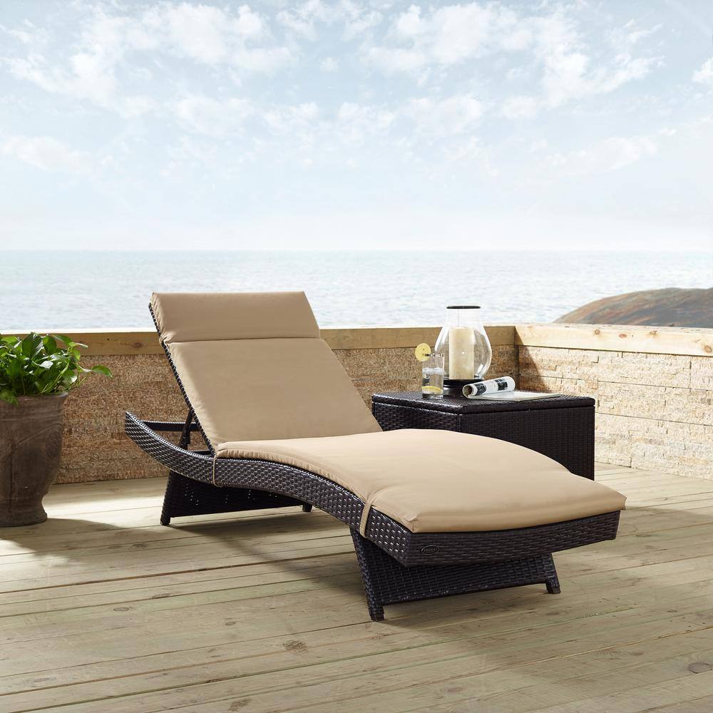 Biscayne Mocha Cushioned Outdoor Chaise Lounger in Dark Brown
