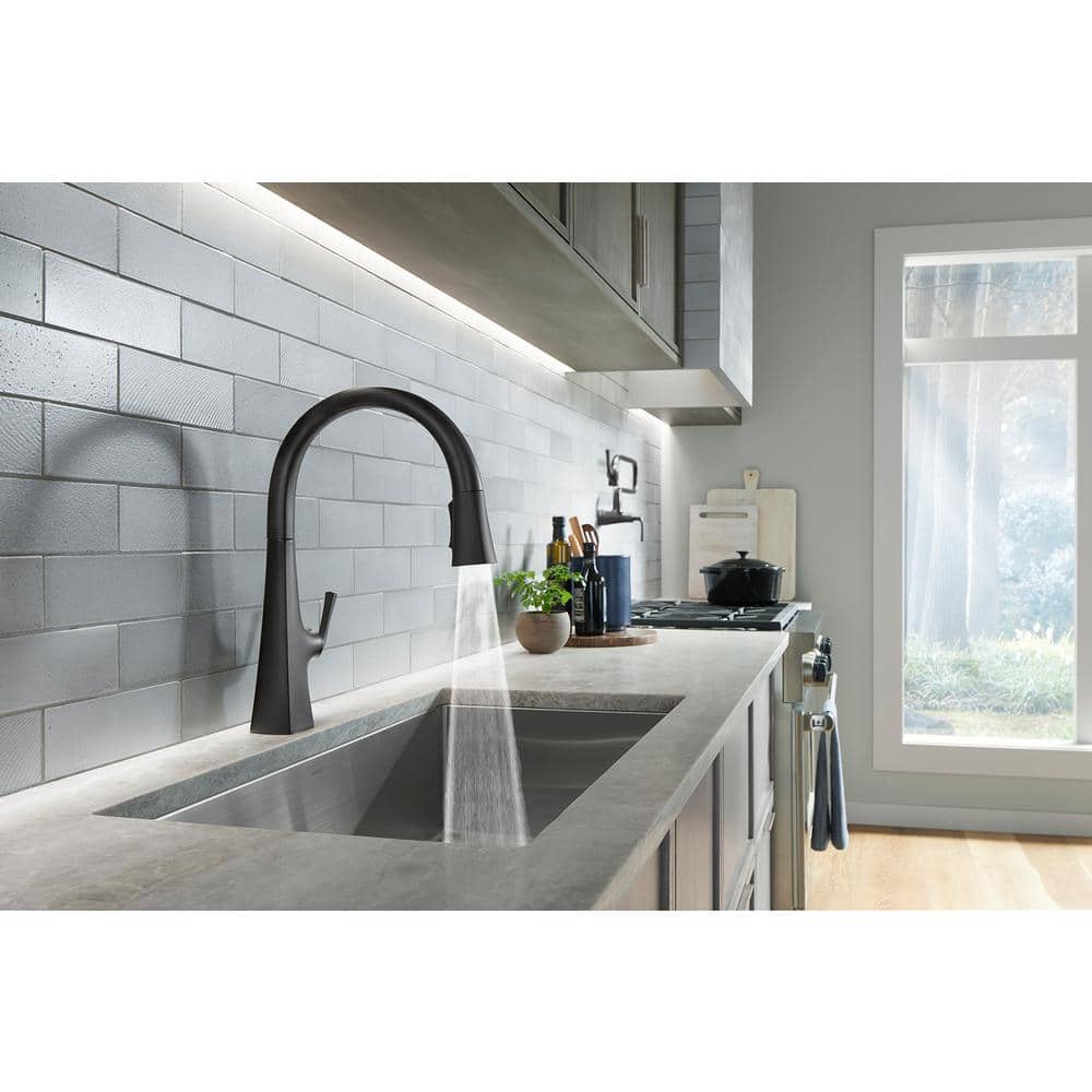 Matte Black Pull-Down Kitchen Faucet with Sprayhead