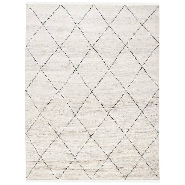 SAFAVIEH Casablanca Ivory/Black 9 ft. x 12 ft. Cross Geometric Area Rug