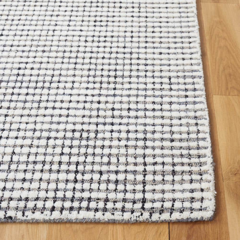 Hand-Tufted Grey and Ivory Wool 8' x 10' Abstract Area Rug