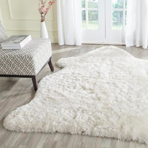 Arctic Shag Ivory 4 ft. x 6 ft. Solid Scalloped Area Rug