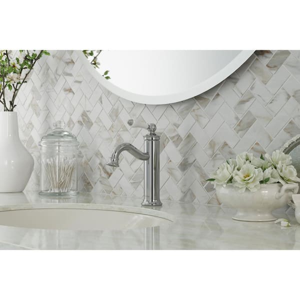 Courant Single-Handle Single Hole Bathroom Faucet with Deckplate and Drain Kit in Polished Chrome with Porcelain Handle