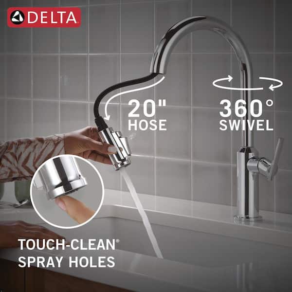 Delta Cordova Chrome 17.13 in. H Pull Down Sprayer Kitchen Faucet