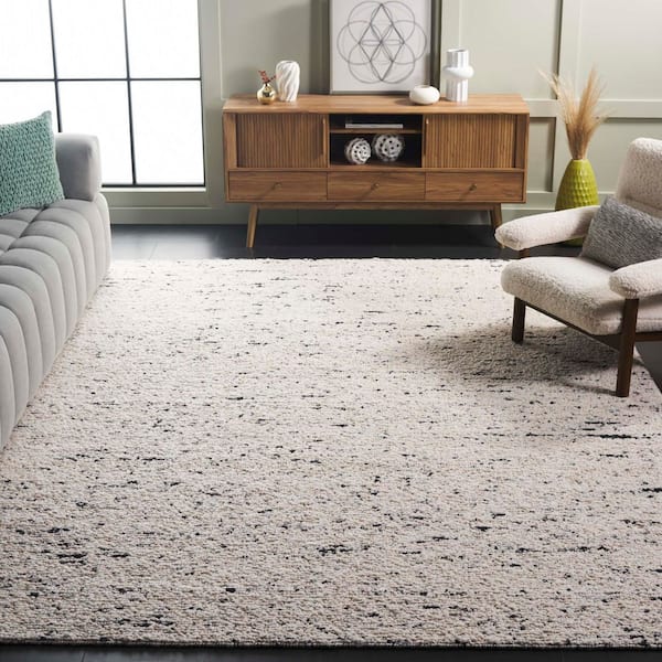 Natura 8 ft. x 10 ft. Light Gray/Ivory Patchy Solid Area Rug