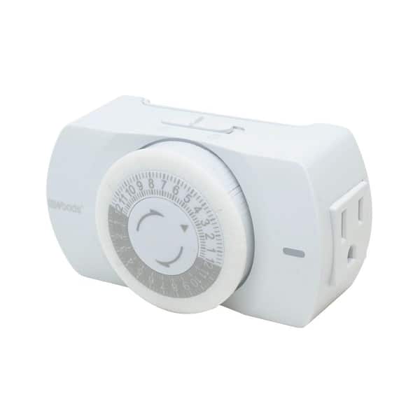 24 Hour Heavy Duty Indoor Plug-In Grounded Outlet Mechanical Timer