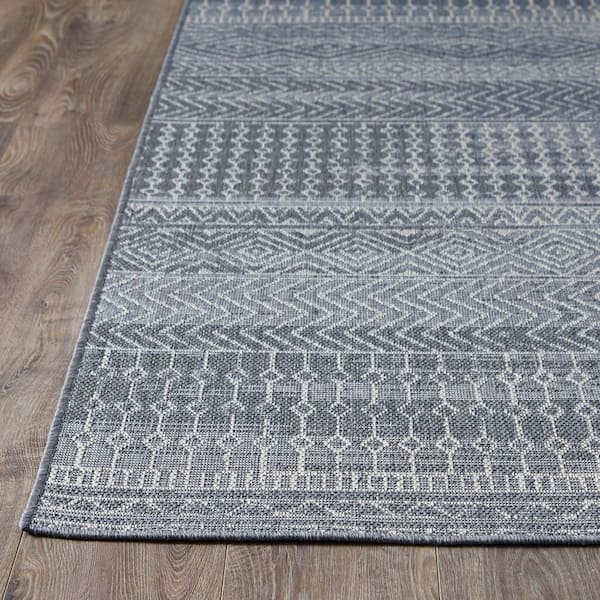 Breyleigh Canderz Blue 9 ft. 10 in. x 12 ft. 10 in. Tribal Polypropylene Indoor/Outdoor Area Rug