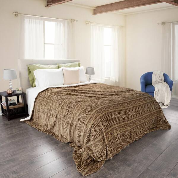 Lavish Home Chocolate Polyester Flannel/Sherpa Twin Blanket