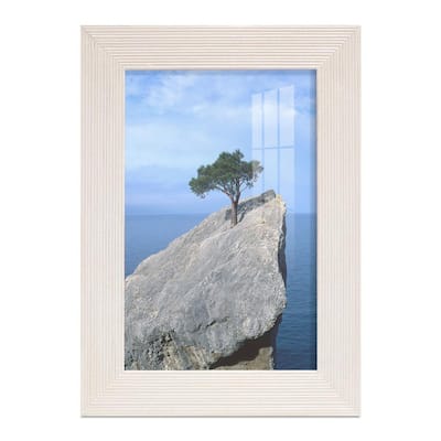 FABULAXE 4 in. x 6 in. Gold Modern Metal Floating Tabletop Photo Picture  Frame with Glass Cover and Free Spinning Stand QI004496.GD.S - The Home  Depot