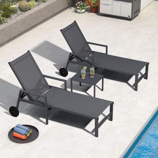 PURPLE LEAF Drak Grey Frame Aluminum Outdoor Chaise Lounge Chair with Wheels and Armrests Recliner Chair, Charcoal Grey