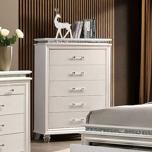 Furniture of America Litzler Pearl White 5-Drawer 37.63 in. Wide Chest of Drawers