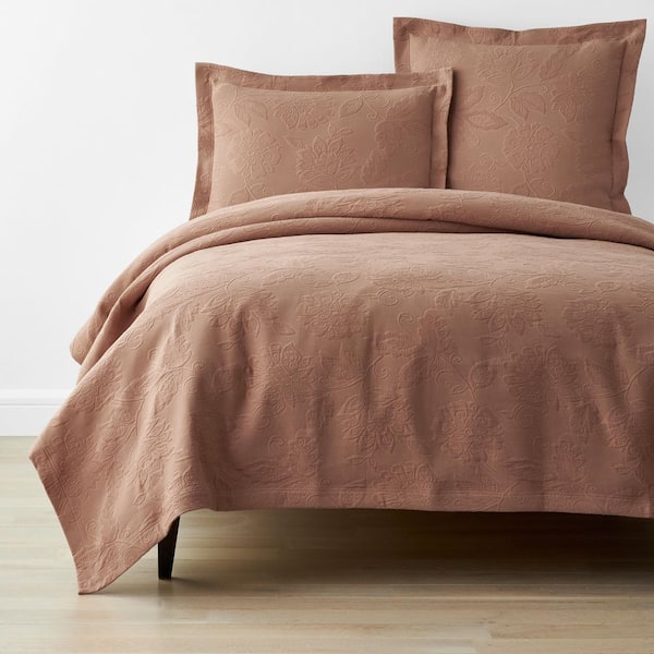 The Company Store Putnam Matelasse Clay Queen Cotton Coverlet