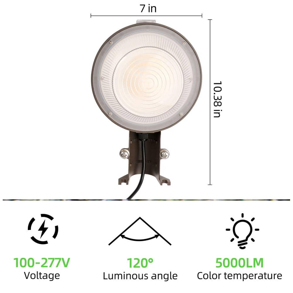 Pinegreen Matte Brown LED Dusk-to-Dawn Outdoor Floodlight