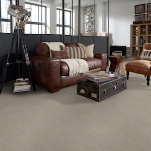 Recognition II - Upscale - Gray 24 oz. Nylon Pattern Installed Carpet