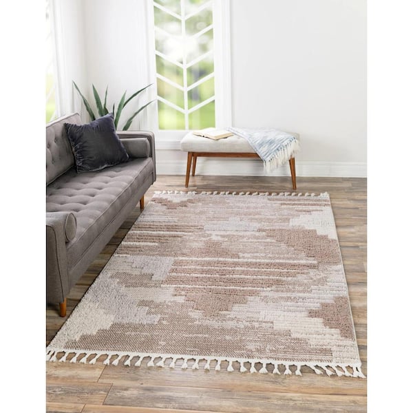 Cherokee Henderson Sand 5 ft. 3 in. x 8 ft. Area Rug