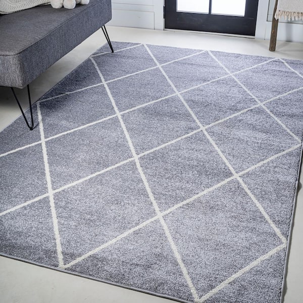 JONATHAN Y Cole Minimalist Diamond Light Gray/White 5 ft. x 8 ft. Trellis Area Rug