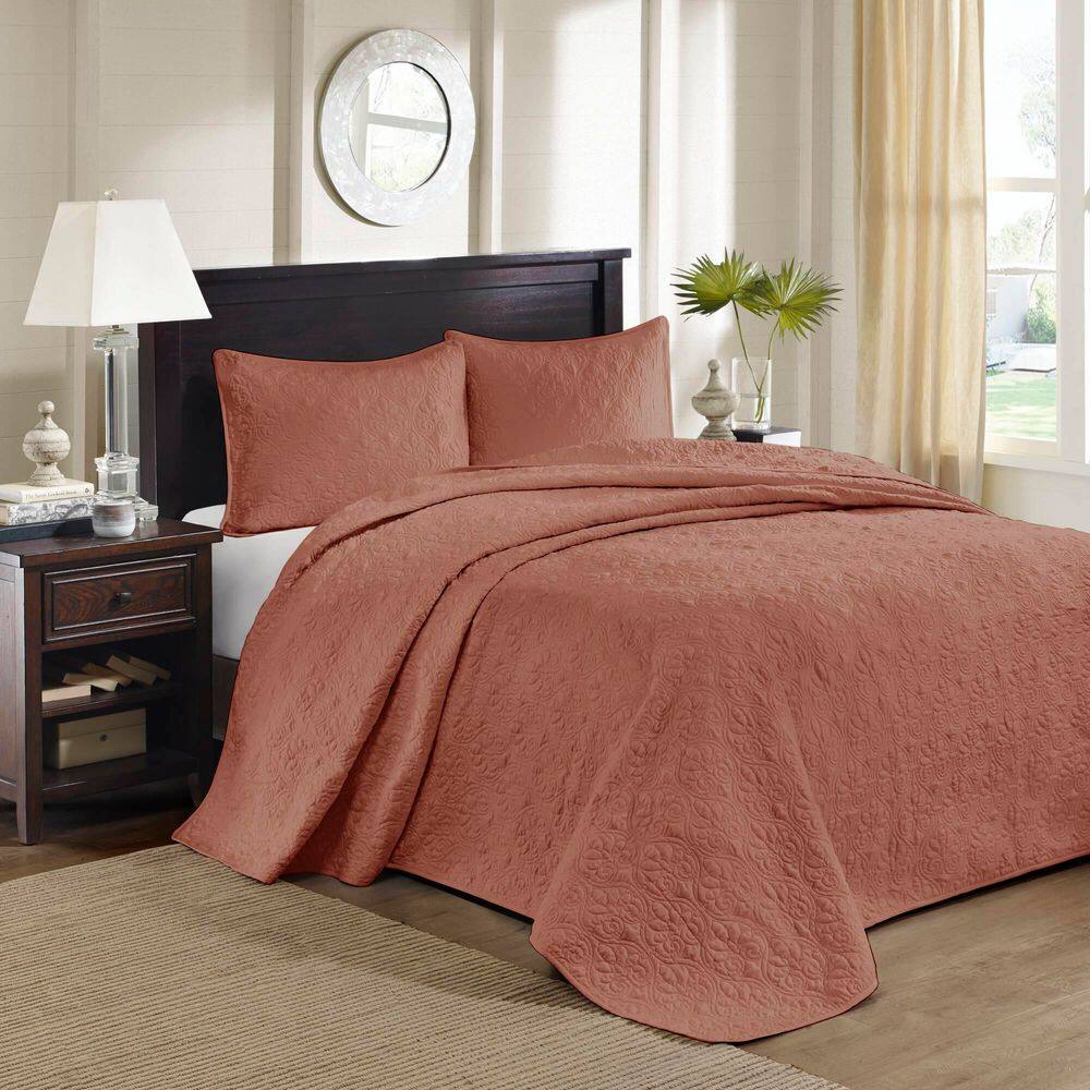 Clay Red King Microfiber Reversible Bedspread Set