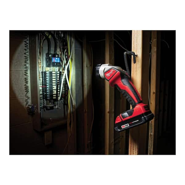 Milwaukee M18 18 Volt Lithium Ion Cordless 100 Lumens LED