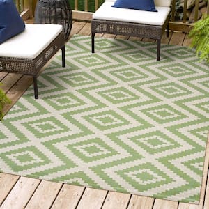 Sintra Diamond Tribal Green/Cream 3 ft. x 5 ft. Indoor/Outdoor Area Rug