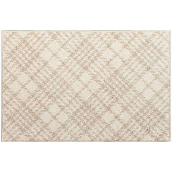 Nourison Accent Decor/Xmas doormat 2 ft. x 3 ft. Geometric Traditional Area Rug