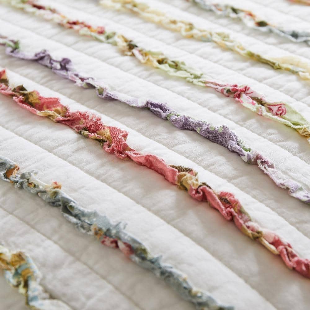 Elegant Twin-Size Ruffled Cotton Quilt Set in White