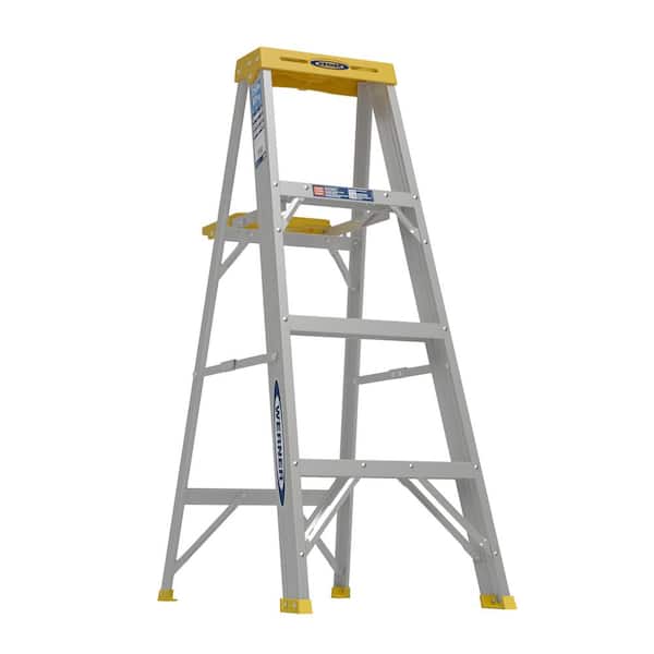Werner 4 ft. Aluminum Step Ladder (8 ft. Reach Height) with 250 lb. Load Capacity Type I Duty Rating