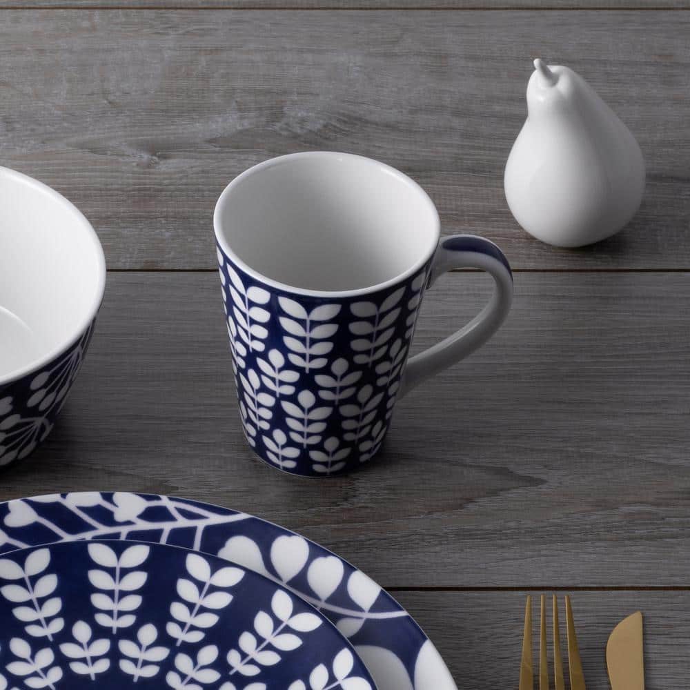 Blue and White Porcelain Floral 4-Piece Place Setting