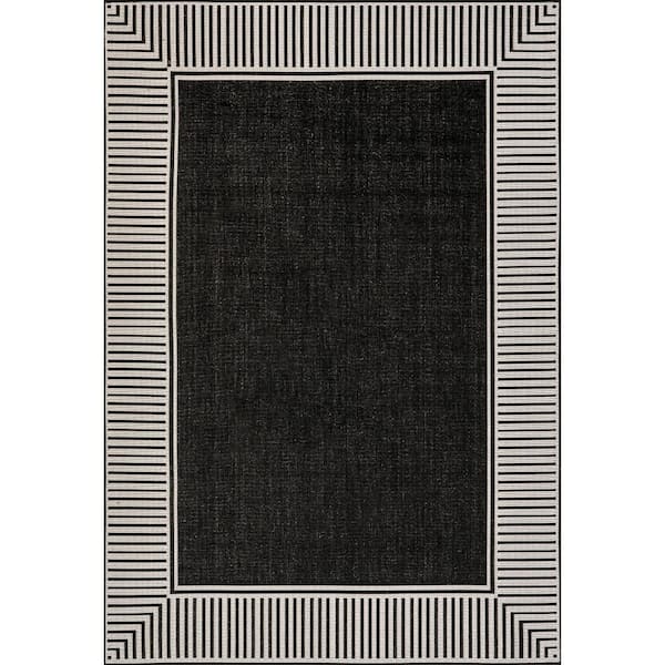 nuLOOM Myka Checkered Black and White 4 ft. x 6 ft. Indoor/Outdoor Area Rug