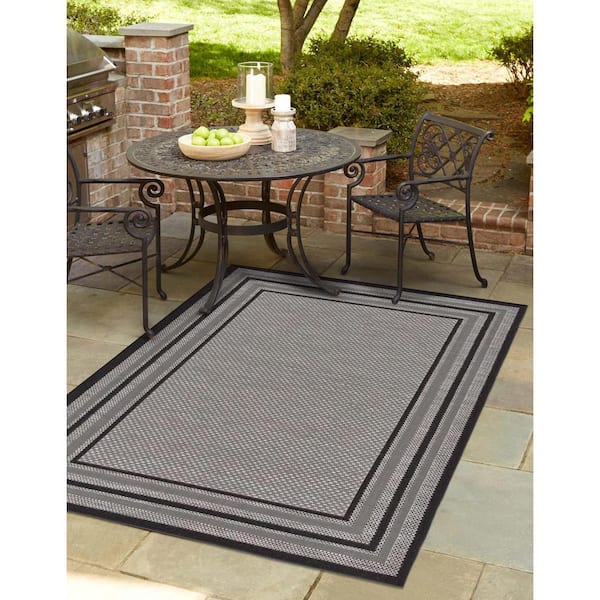 Outdoor Multi Border Gray 8' 0 x 11' 4 Area Rug