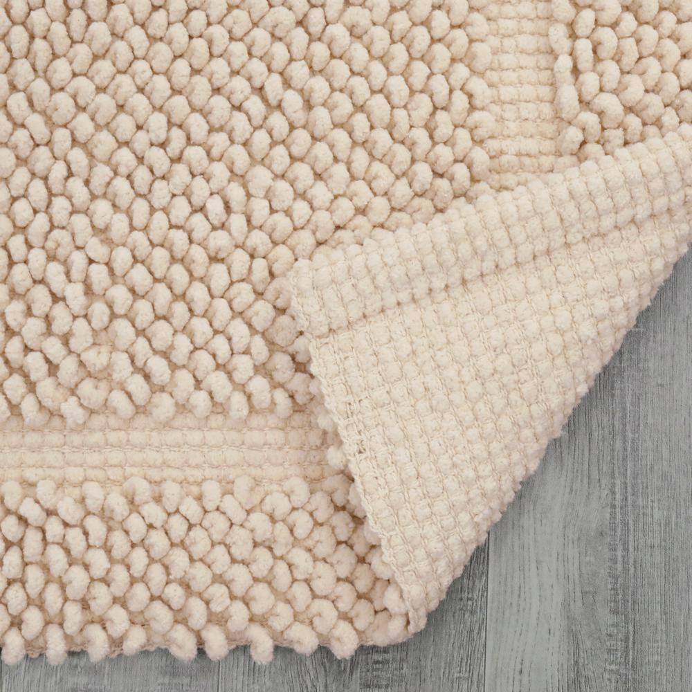 Ivory Chenille Cotton Non-Slip Bath Mat 17" x 24"