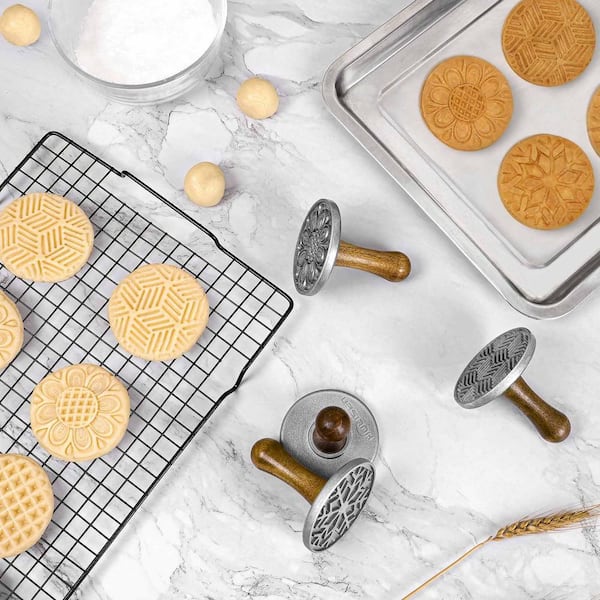 72 STKS Alfabet Nummer Stempel Cookie Mold, Letters en Cijfers DIY Gebak Mold Taartdecoraties Bakken Tool Fondantaccessoires