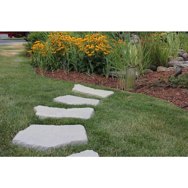 20 in. and 21 in. Irregular Concrete Blue Variegated Stepping Stones Kit (20-Piece)