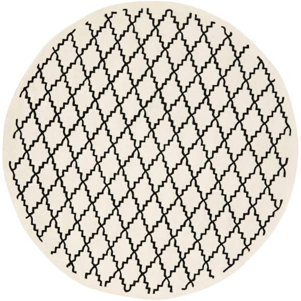 SAFAVIEH Chatham Ivory/Black 7 ft. x 7 ft. Round Area Rug