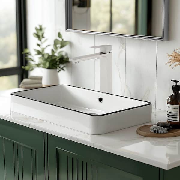 304 Stainless Steel Single Handle Single Hole Bathroom Faucet with Drain Kit Included in Nickel