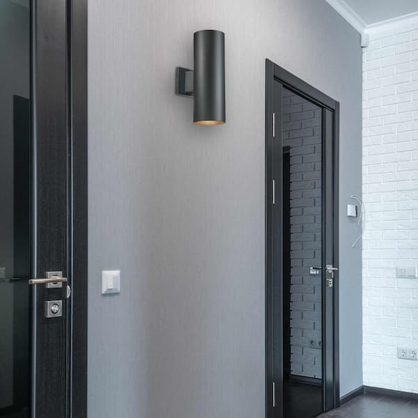 Medium Base Light Black Aluminum Outdoor Cylinder Wall Mount Lantern Sconce