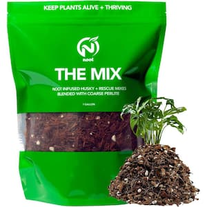 4.8 qt. Organic Soilless Indoor Plant Potting Mix Coconut Chips, Coco Coir, Perlite Soaked with Plant Food .10 .15 .12