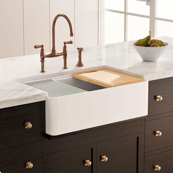 33 in. x 20 in. Reversible Farmhouse Kitchen Sink Fireclay Workstation Sink with Deep Single Bowl and Full Accessories