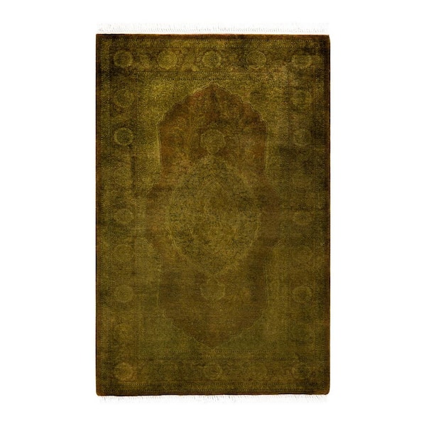 Chloe & Olivia Home Overdyed Gold 2 x 4 Wool Indoor Area Rug