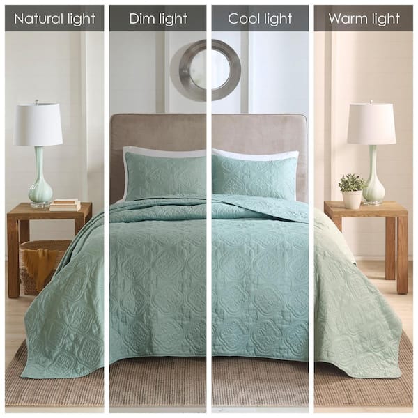 Hayley 3-Piece Seafoam Polyester King/Cal King Reversible Quilt Set