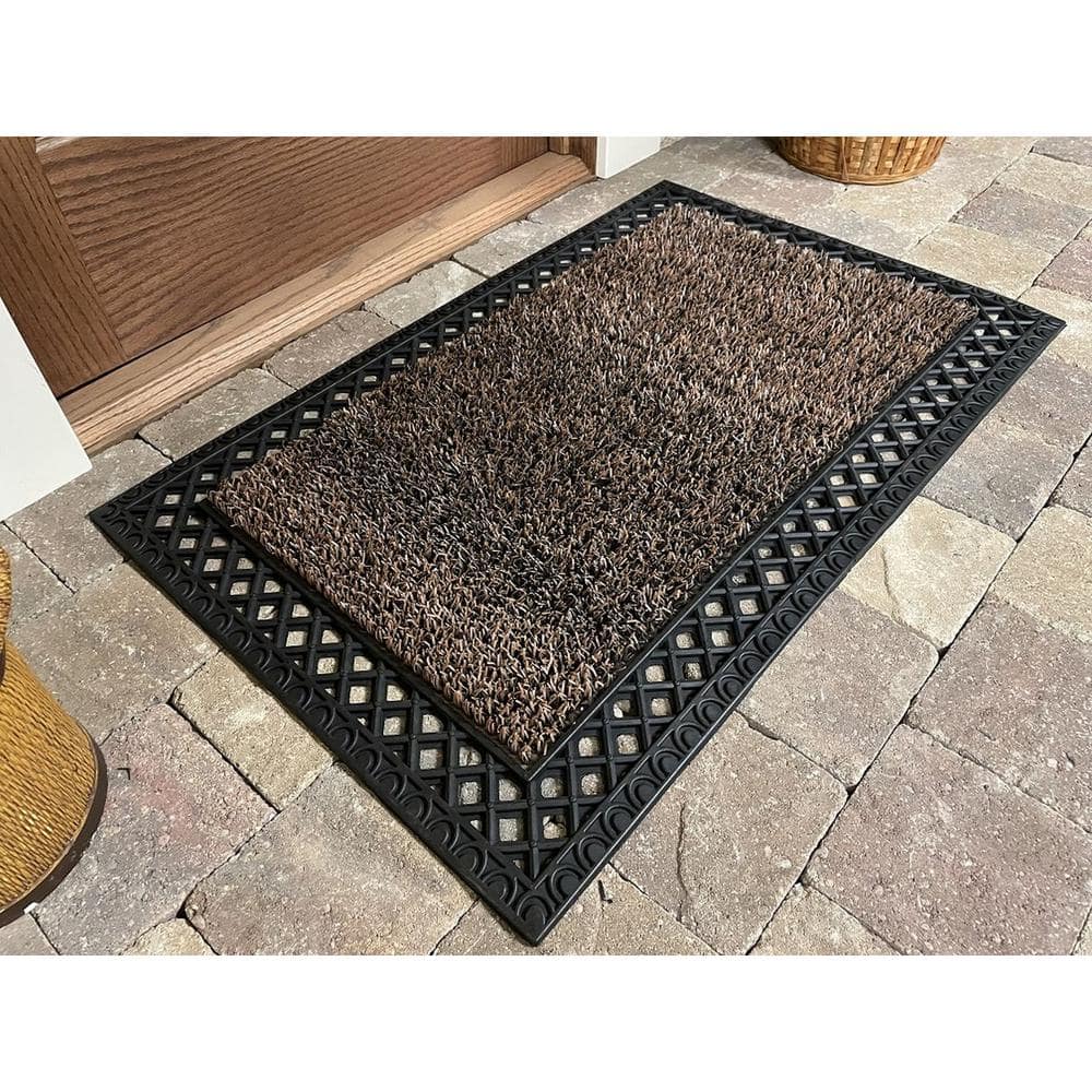 Sandbar Brown Rubber Outdoor Entrance Doormat with Edge Embellishment