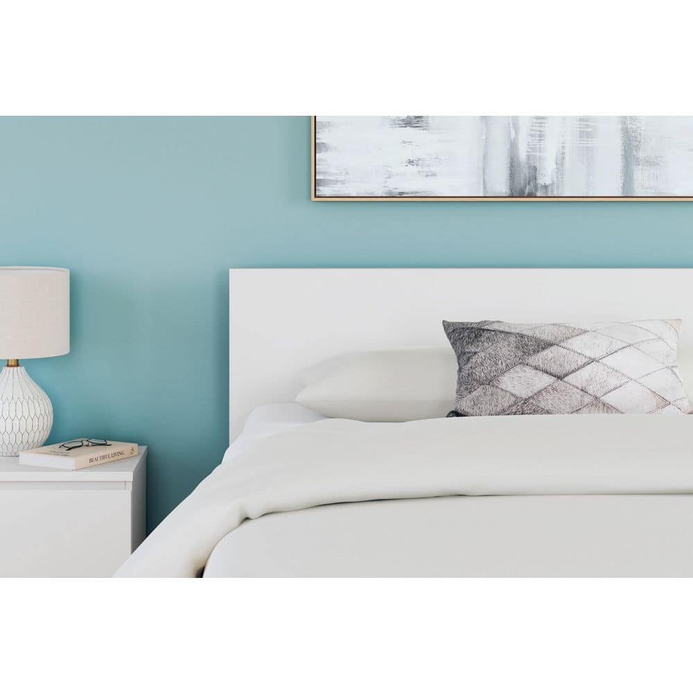 White Contemporary Queen Wood Panel Bed