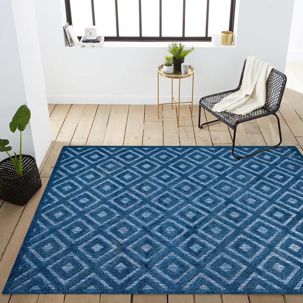 Navy Geometric Synthetic Rectangular Indoor/Outdoor Area Rug