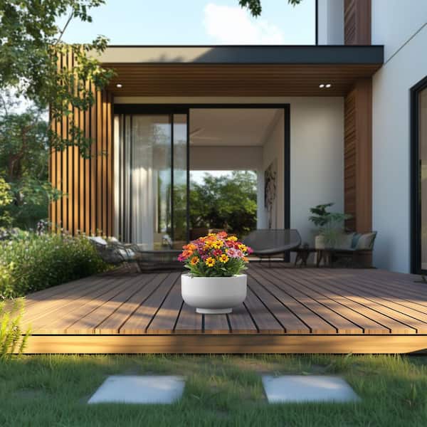 Sapcrete 14 in. Medium Crisp White (Enhanced Interior) Concrete Round Planter / Pot with Drainage Holes