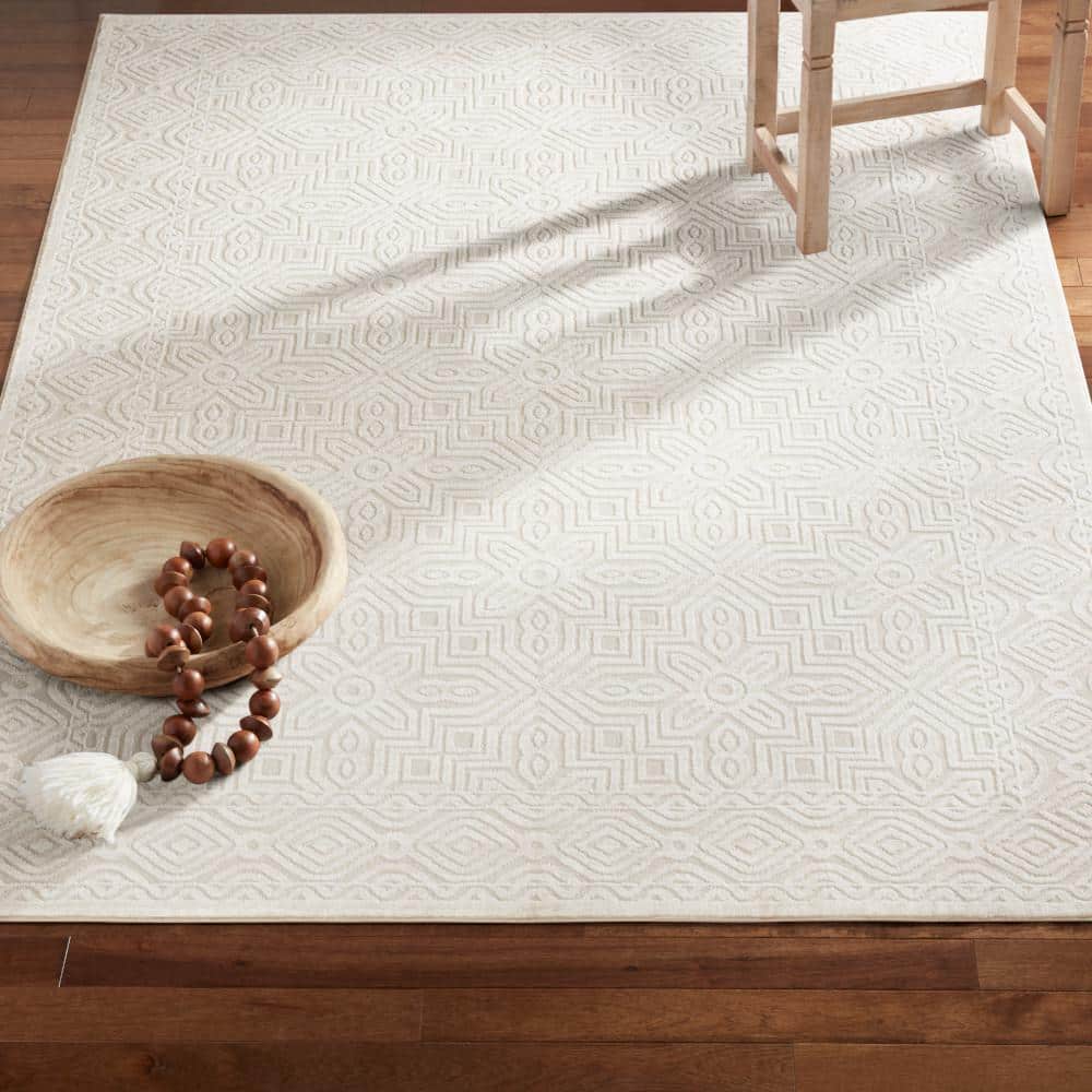 Ivory Greige Synthetic Reversible Rectangular Area Rug 6'6" x 9'6"