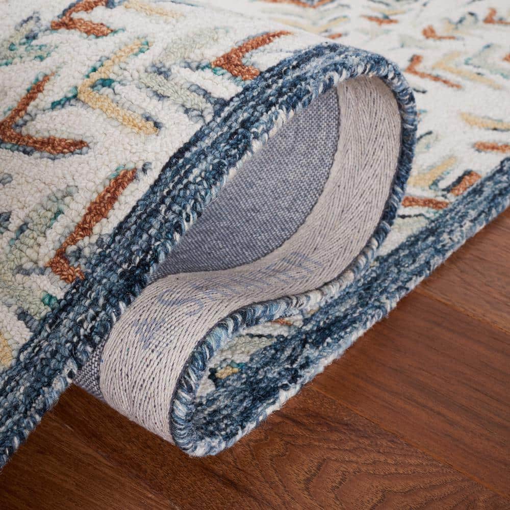 Hand-Tufted Ivory and Blue Wool 6' x 9' Area Rug