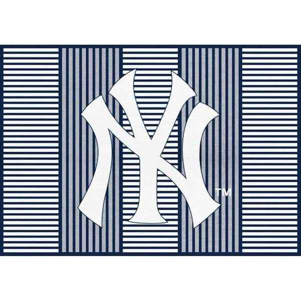 New York Yankees  New york yankees, New york yankees logo, Champion logo