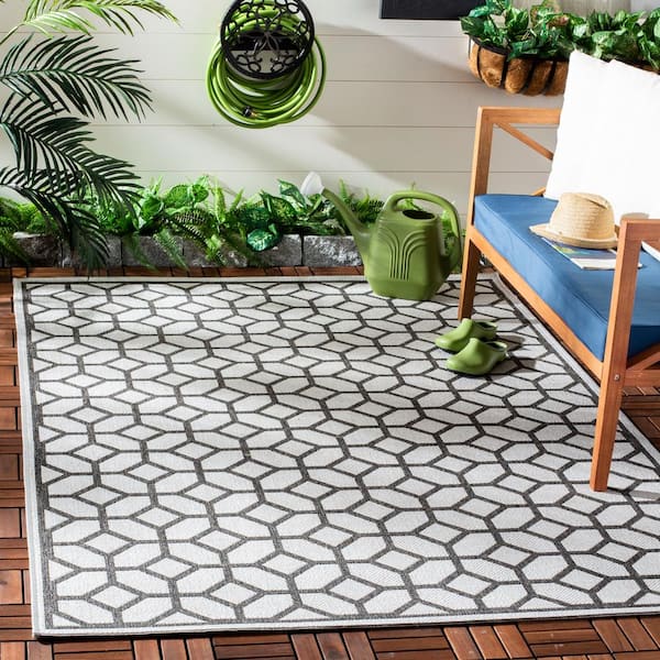 Beach House Light Gray/Charcoal Doormat 2 ft. x 4 ft. Latticework Geometric Indoor/Outdoor Area Rug
