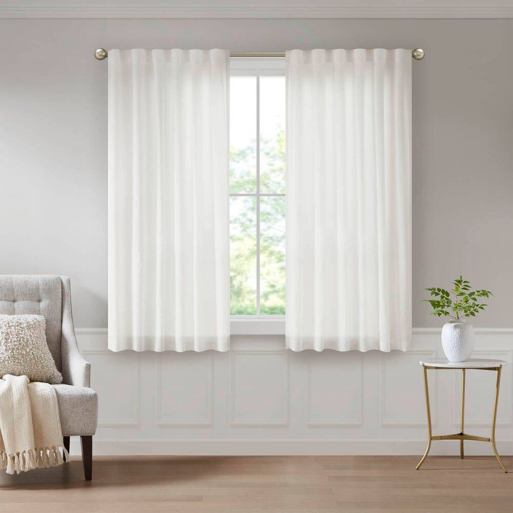 Madison Park Lexus White Polyester 52 in. W x 84 in. L Room