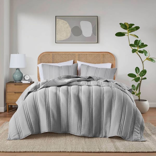 Intelligent Design Toren 3-Piece Gray Polyester Full/Queen Quilt Set